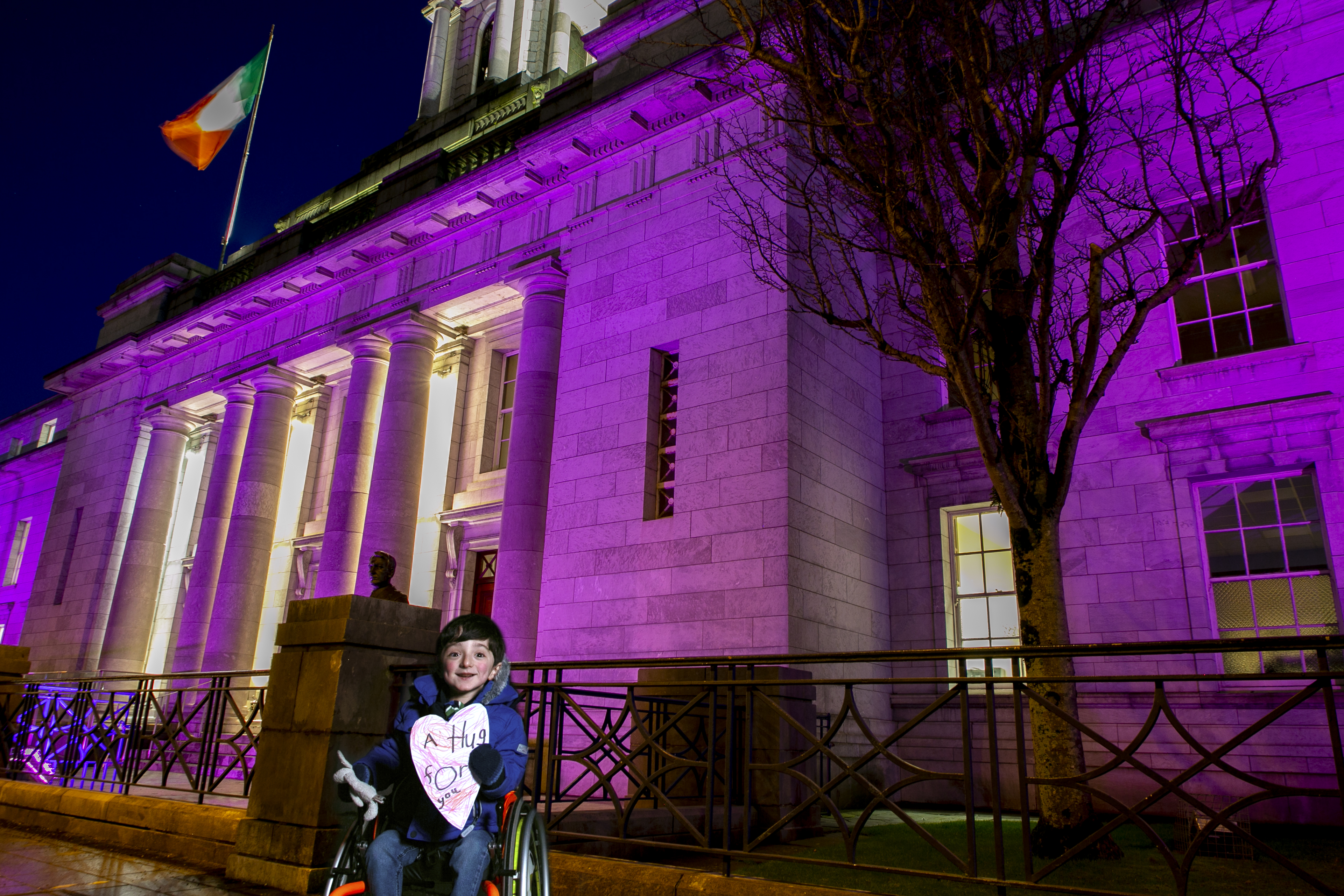 Adam King Cork City Hall National Hugging Day 2021